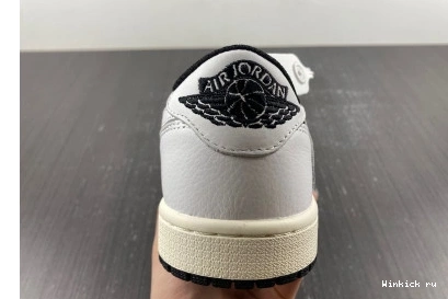 SCOTT AIR TRAVIS BLACK 1 OG LOW X WHITE JORDAN 1013